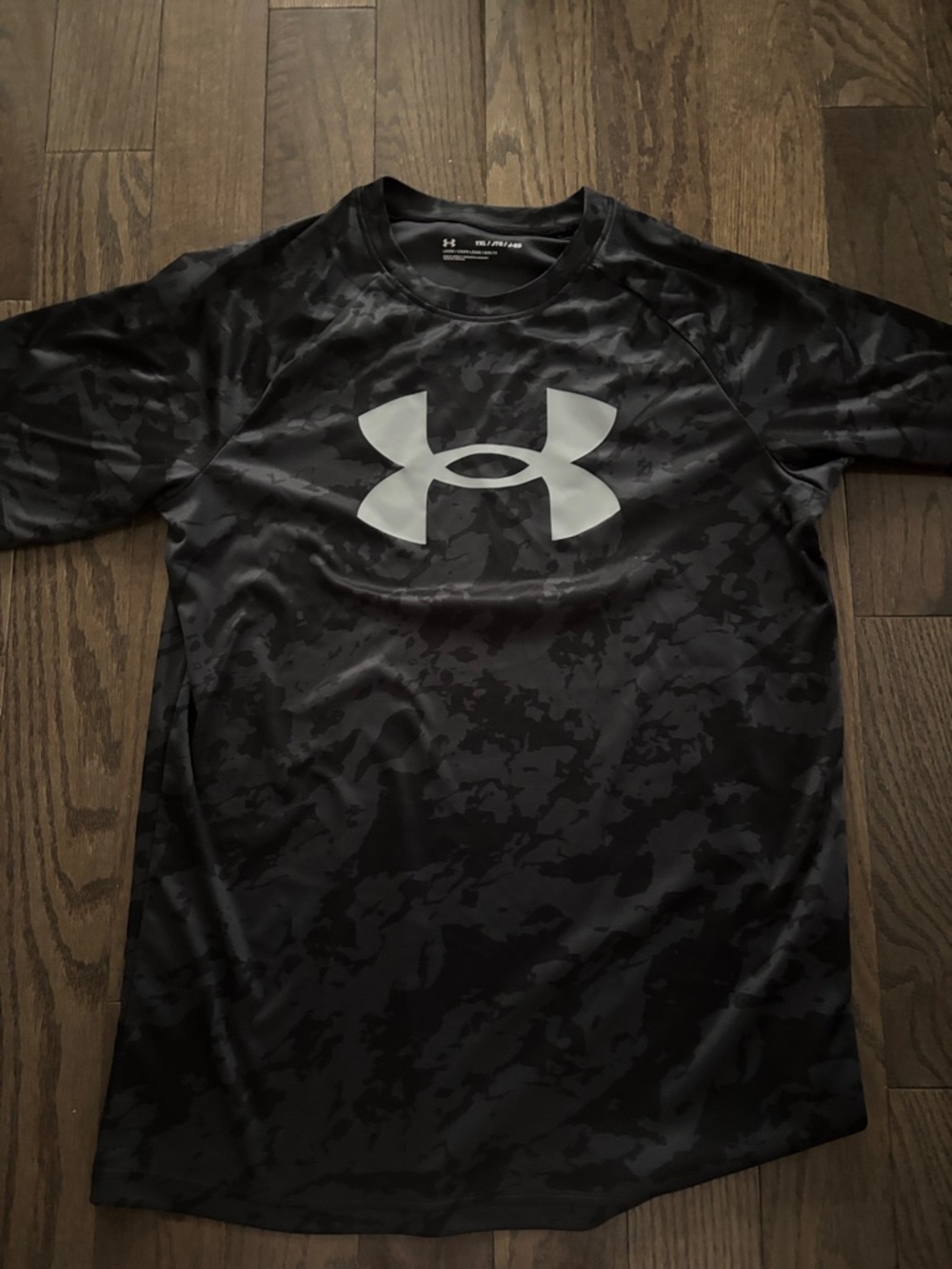 Youth Under Armour Black Camo Short-Sleeve Performance Shirt